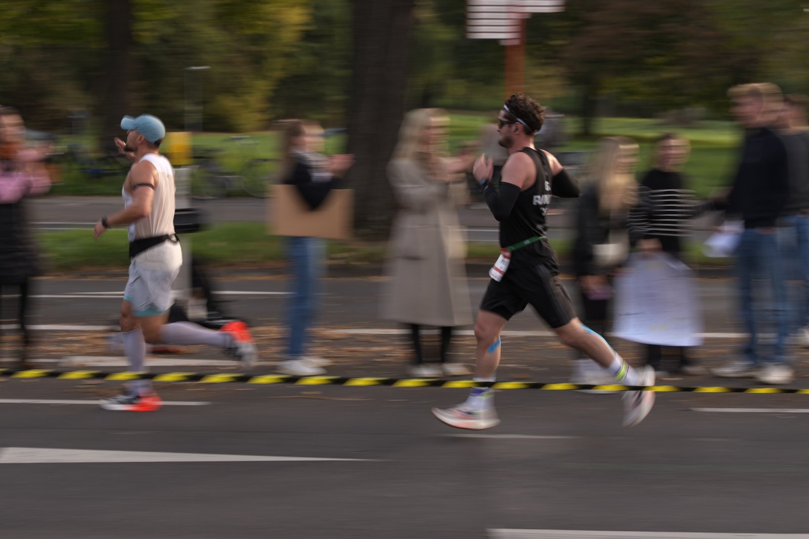 Cologne Marathon 2026 Runner